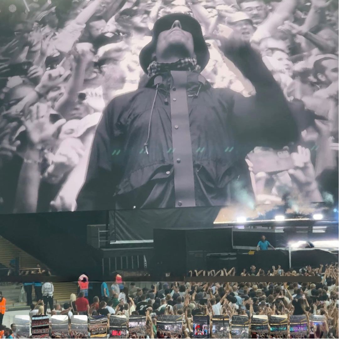 A Look Inside 🎶 Oasis Live '25