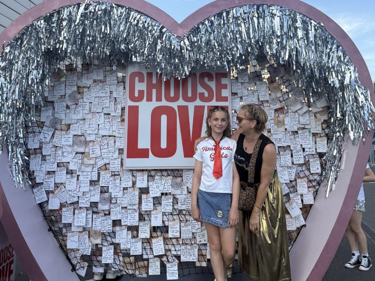 Harry Styles at Wembley 🎶 What an Amazing 24 Hours! 🌈