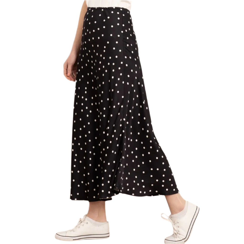 Spotty skirt
