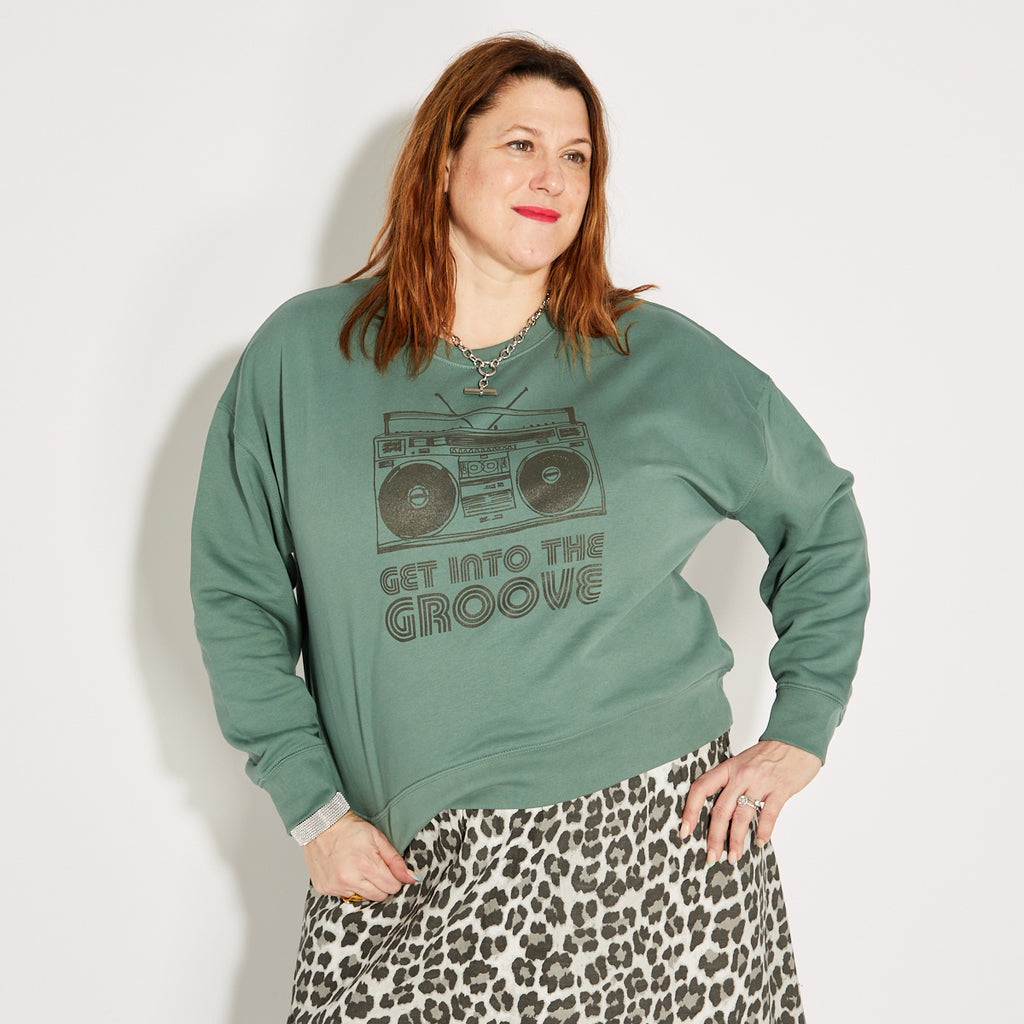 Get Into The Groove Sweatshirt Sage Green & Mocha