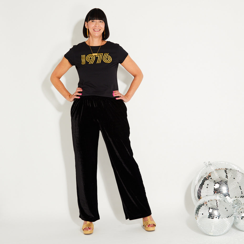 Womens 1976 black tshirt with gold print - Disko Kids