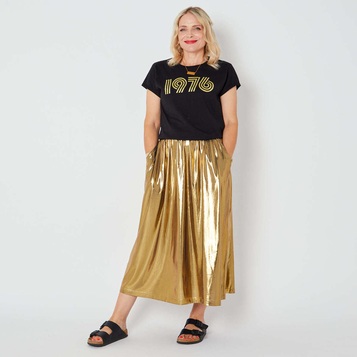 Womens 1976 black tshirt with gold print and gold skirt- Disko Kids