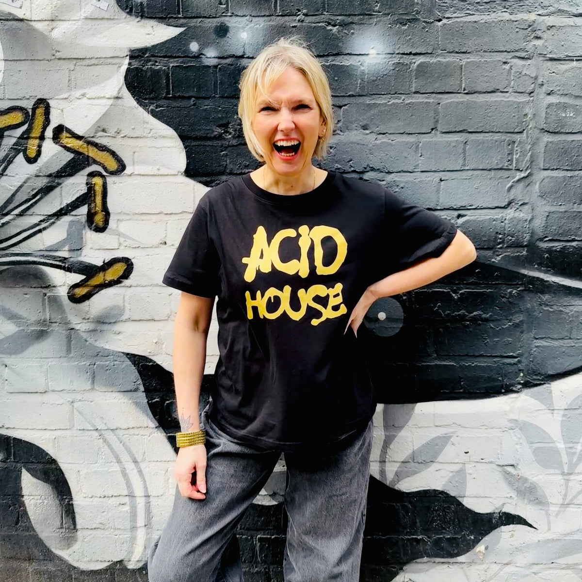 Black tshirt gold acid house graphic tshirt