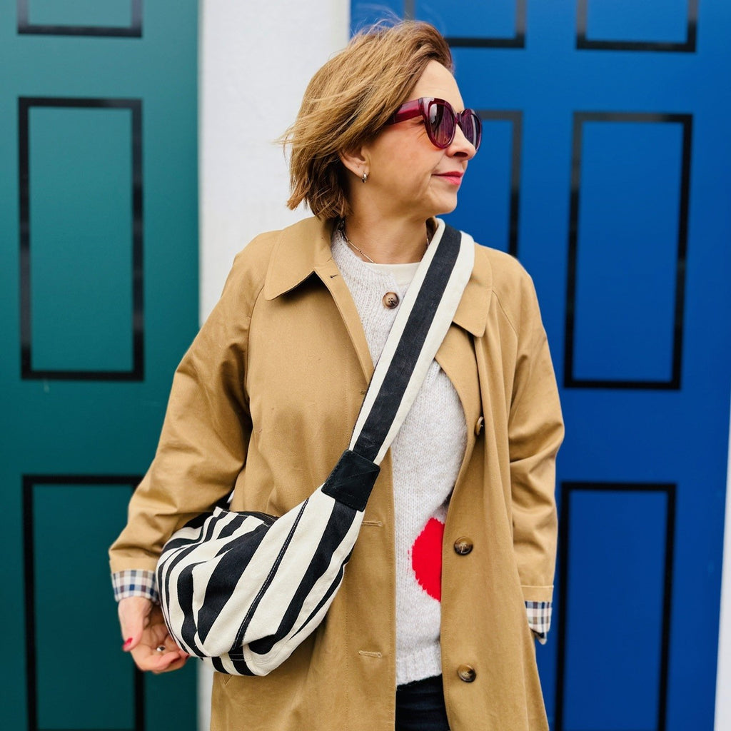 Large Stripe Ivory Black Crossbody Bag