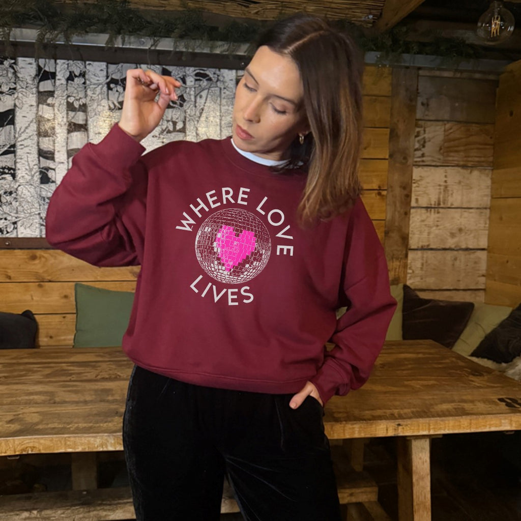 john lewis advert where love lives inspired by Alison Limerick song burgundy sweatshirt christmas gifts